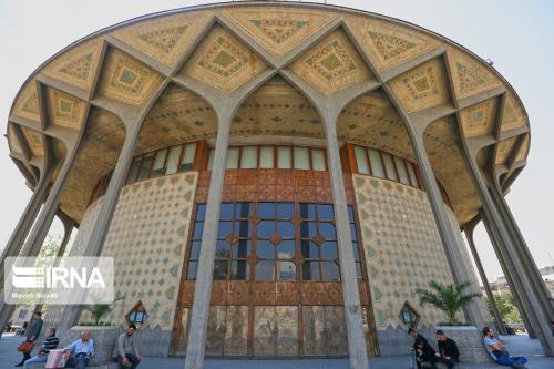از تن ها و افتراق تا ملكه های فرانسه و شمعدانی ها