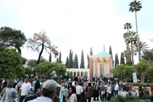 بازدید بیش از ۳۵ هزار نفر از آرامگاه سعدی در یادروز شیخ اجل