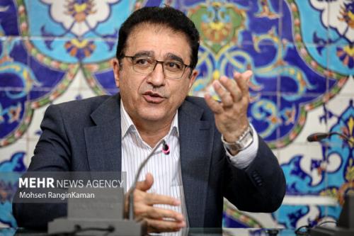 در طول تاریخ ایران هیچ گاه شاهد برهنگی نبودیم