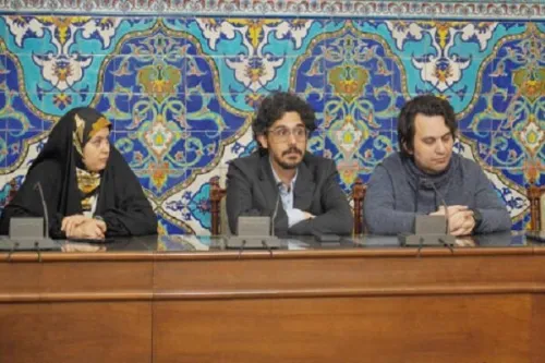 فقط با دستور دادن نمی توان کار فرهنگی خلق کرد