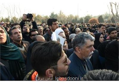 حضور وزیر فرهنگ در تشییع شهدای سانحه هواپیمایی در اصفهان