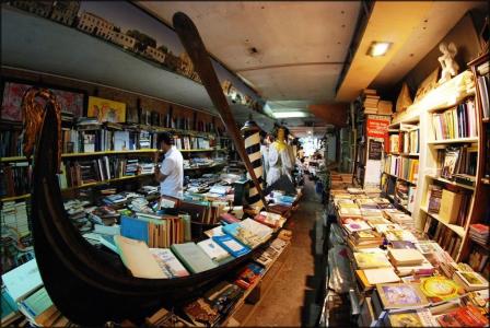 نگاهی به جذاب ترین كتابخانه و كتابفروشی های جهان