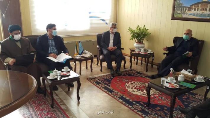 تهیه برنامه ارتقاء فرهنگ زیارت و گردشگری مذهبی
