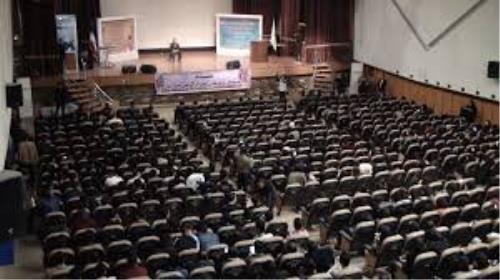 چراغ تنها سالن اجرای صحنه ای اراك خاموش شد